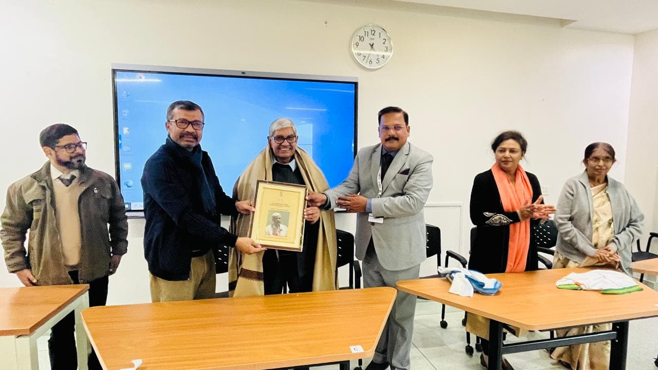 Research lab team collaboration